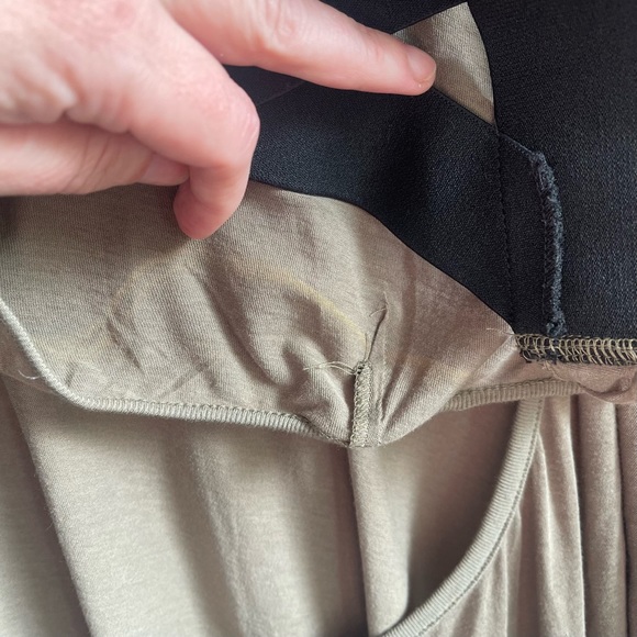 Elizabeth and James Olive/khaki and Black cross back top with ruched sleeves. - Picture 16 of 16